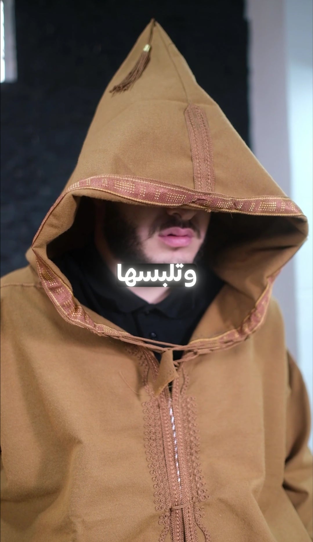 القشّابية الجزائرية الأصيلة – دفء رجولي لا يقاوم في أبرد أيام الشتاء